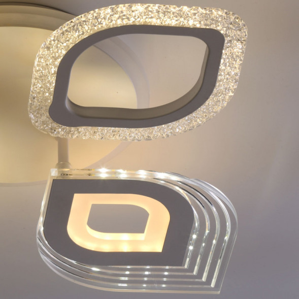 Потолочная люстра DeMarkt Мадлен 424014105