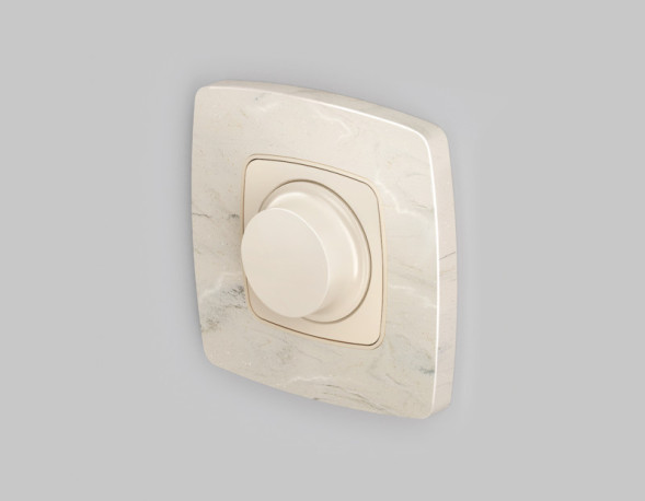 Рамка Ambrella Volt OF940601 OMEGA Opera