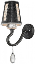 Бра WE391.01.021 WERTMARK ADELINDA