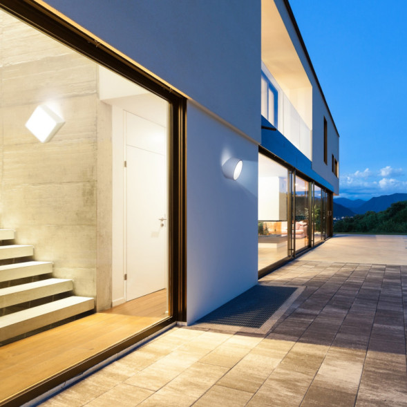 Уличный настенный светильник Mantra MINI 5483