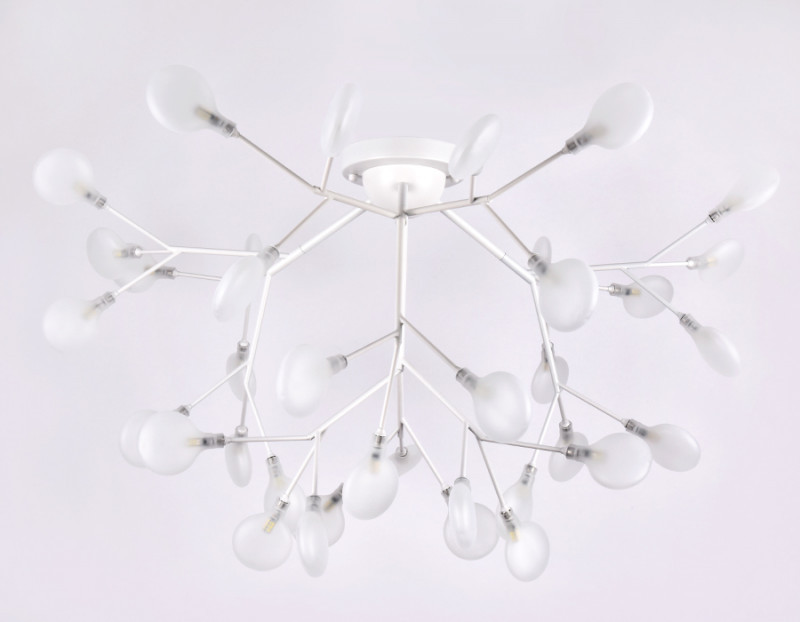 Потолочная люстра Ambrella Light Traditional TR3018