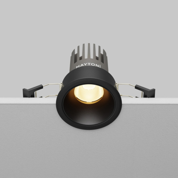 Точечный встраиваемый светильник Maytoni Technical dip DL115-10W-3K-B