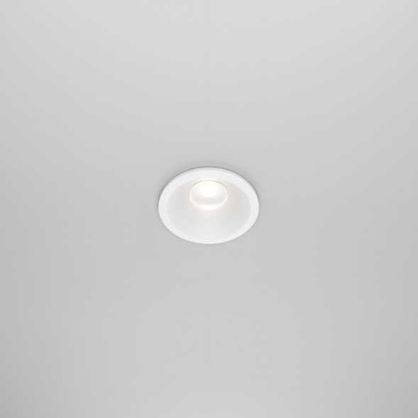 Точечный влагозащищенный светильник Maytoni Technical ZOOM DL034-01-06W4K-D-W