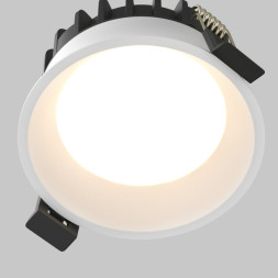 Точечный влагозащищенный светильник Maytoni Technical Okno DL055-8W3-4-6K-W