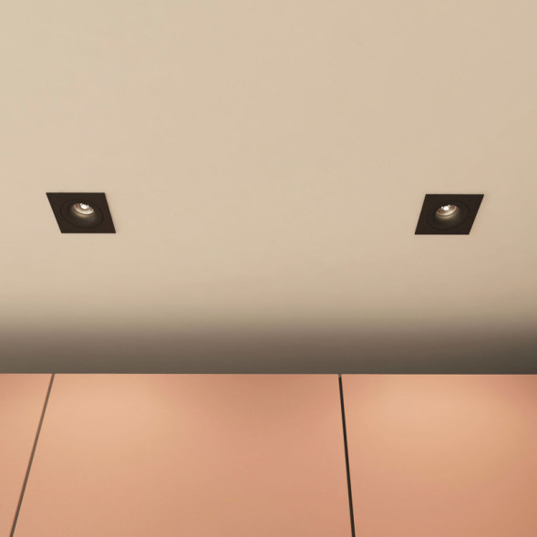 Встраиваемый точечный светильник Denkirs Roto DK2121-BK