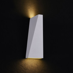 Уличный настенный светильник Maytoni Times Square O580WL-L6W