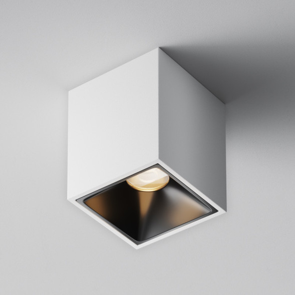 Накладной точечный светильник Maytoni Technical C065CL-8W3K-SQ-WB Alfa LED