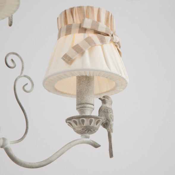 Подвесная люстра Maytoni BIRD ARM013-03-W