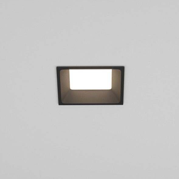 Точечный влагозащищенный светильник Maytoni Technical Okno DL056-8W3-4-6K-B