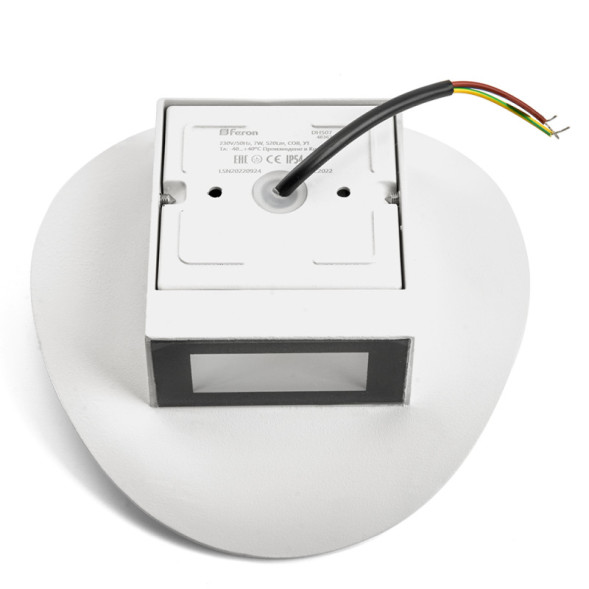 Уличный настенный светильник Feron 48367