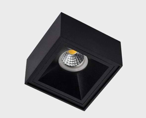 Точечный встраиваемый светильник ITALLINE Megalight MO M01-1018 black