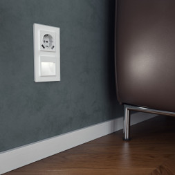 Подсветка ступеней лестницы Werkel W1154101