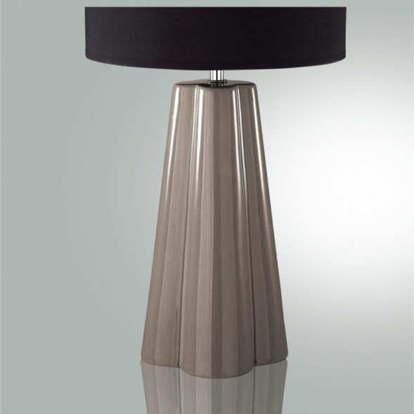 Настольная лампа LUMION HINAMI 8125/1Т