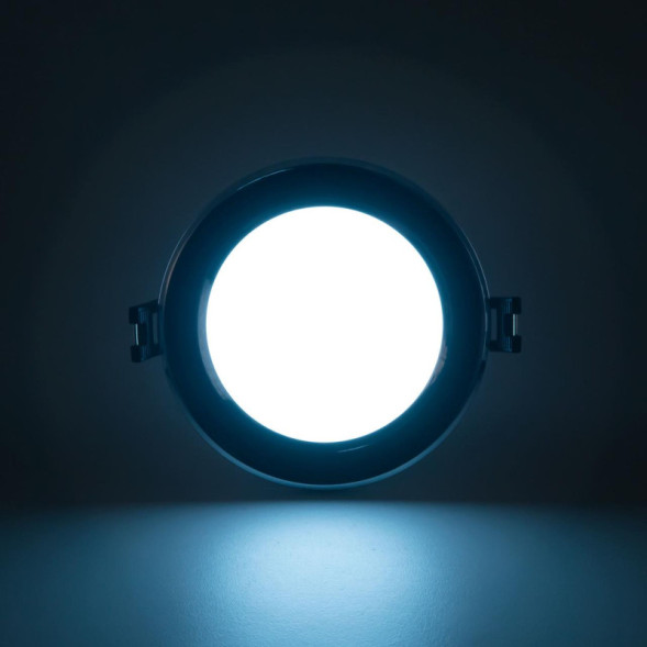 Точечный влагозащищенный светильник Citilux Акви CLD008111V