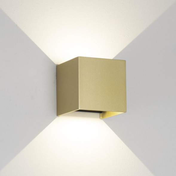 Светильник настенный 9226 Mantra Davos