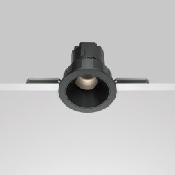 Встраиваемый точечный светильник Maytoni Technical Wise DL057-7W4K-B