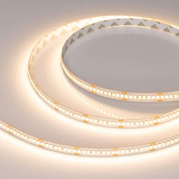 Лента Arlight RT-A240-10mm 2835 038746 110W 24V 2750lm белый (теплый) IP20
