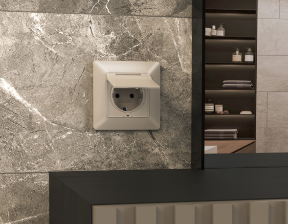 Рамка Ambrella Volt AF110361 ALFA Line