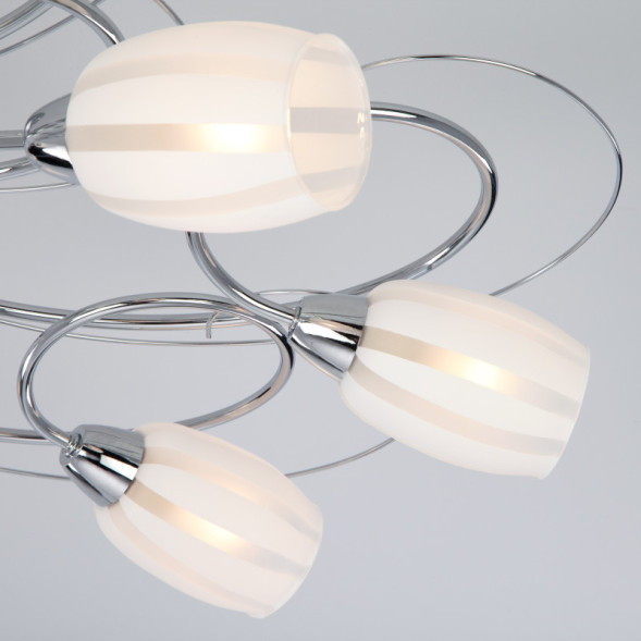 Люстра на штанге Eurosvet Luara 70040/9 хром