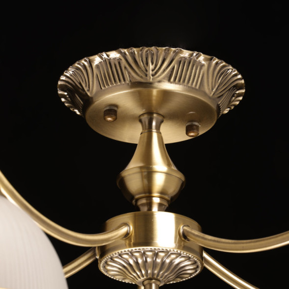 Потолочная люстра MW-Light Olimp 318015605