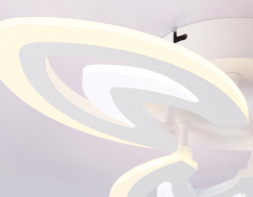 Потолочная люстра Ambrella Light FA4545